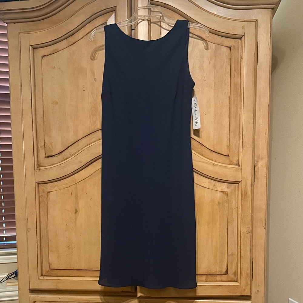 Elegant Navy Blue Sleeveless Dress